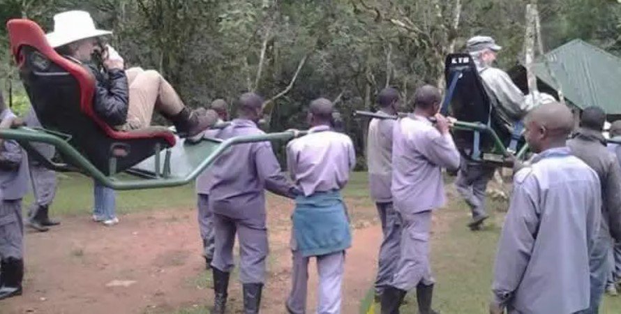 Porters are people hired at the park headquarters in Bwindi impenetrable forest national park to help tourists with heavy luggage such as backpacks, drinking water, cameras, binoculars, snacks among others and they also assist you to hike through challenging