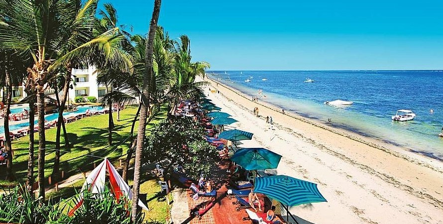 Apart from Nairobi, Mombasa is the second one biggest metropolis of Kenya observed at the Indian Ocean drawing in numerous traffic from specific corners of the international. Mombasa gives visitors