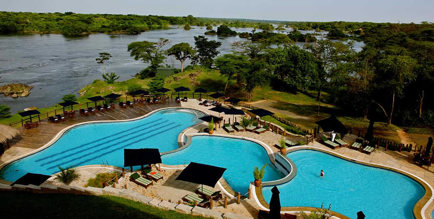 Acceptable swimming pool etiquette while in Kenya on safari